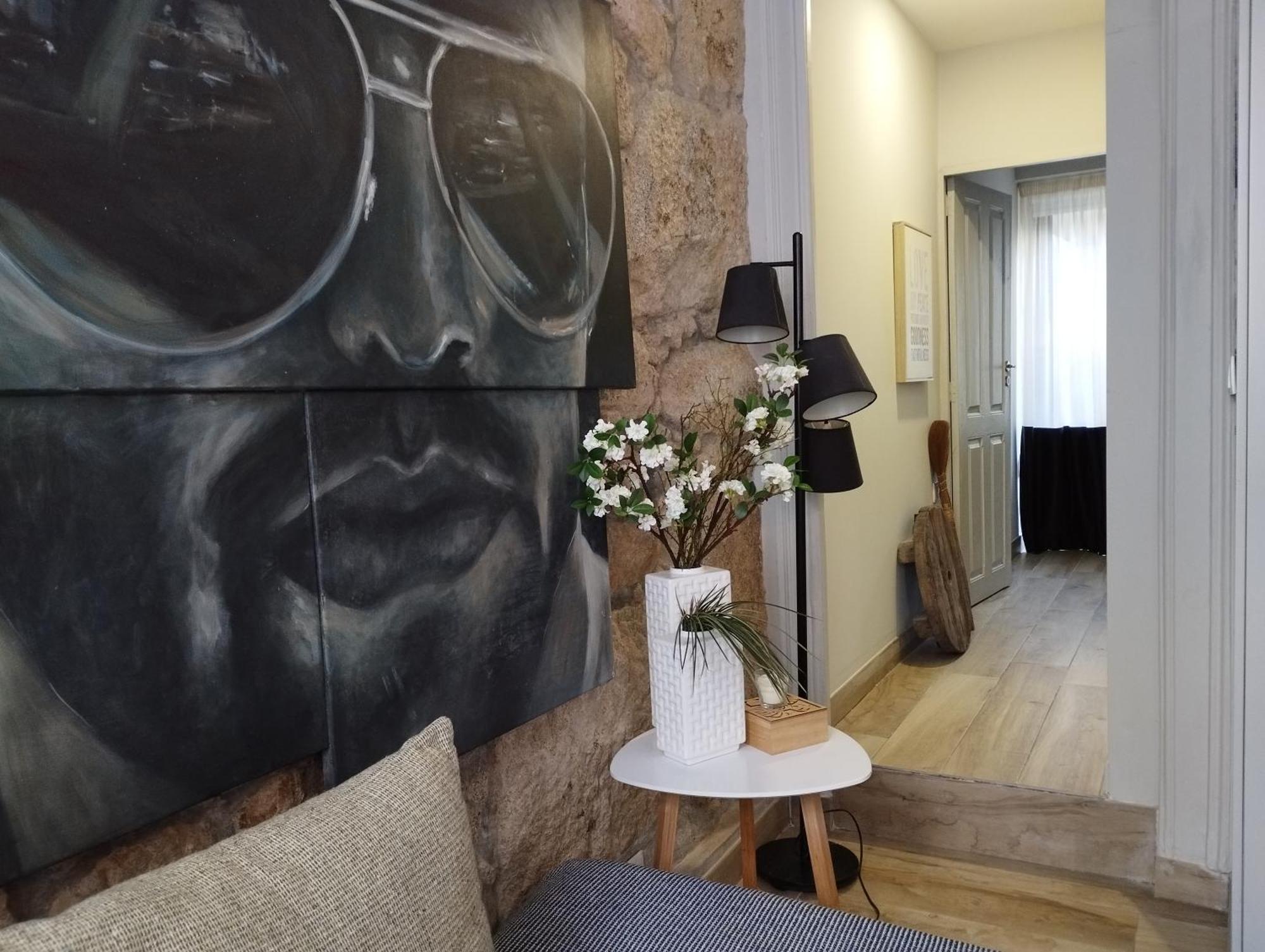 The Gallery Studios II Porto Luaran gambar